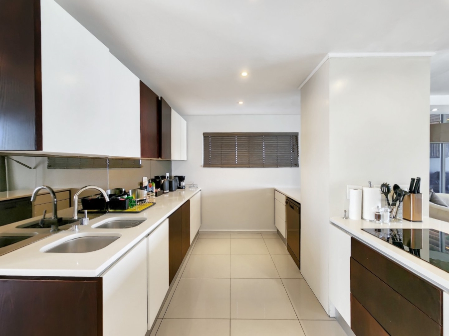 4 Bedroom Property for Sale in Beachfront Western Cape